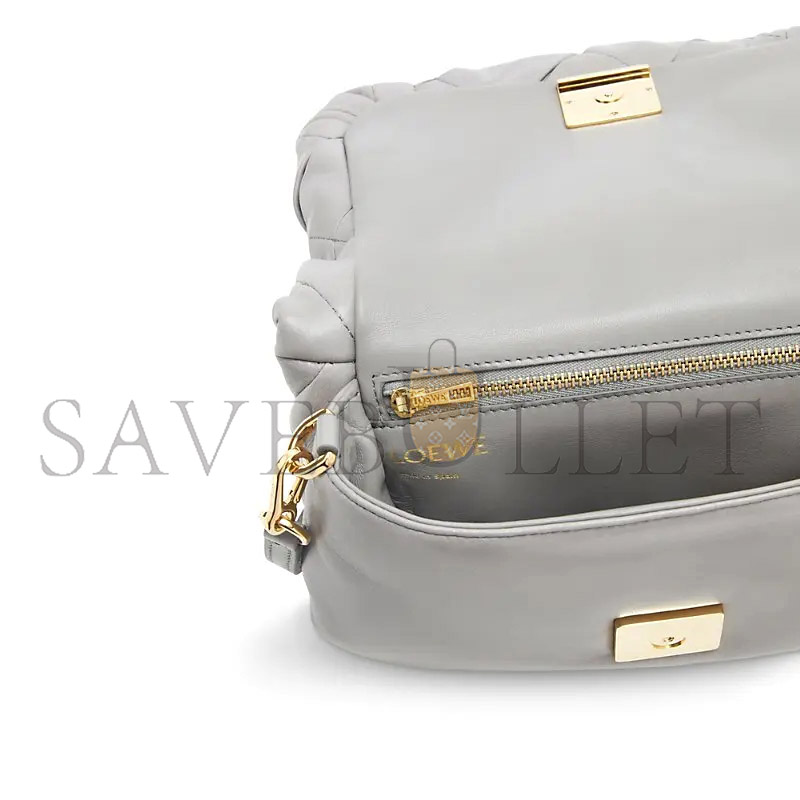 L0ew* goya mini pleated leather shoulder bag a896w56x05 (20*13*6cm)